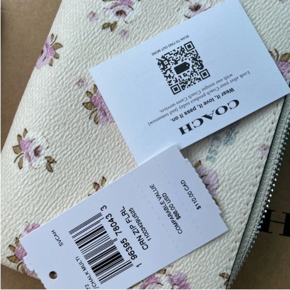 Coach Corner Zip Wristlet With Floral Print # CAL72 - Picture 6 of 6